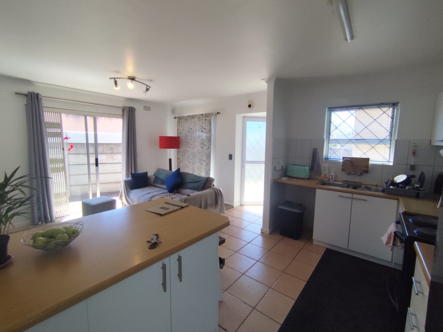 To Let 3 Bedroom Property for Rent in Kenwyn Western Cape